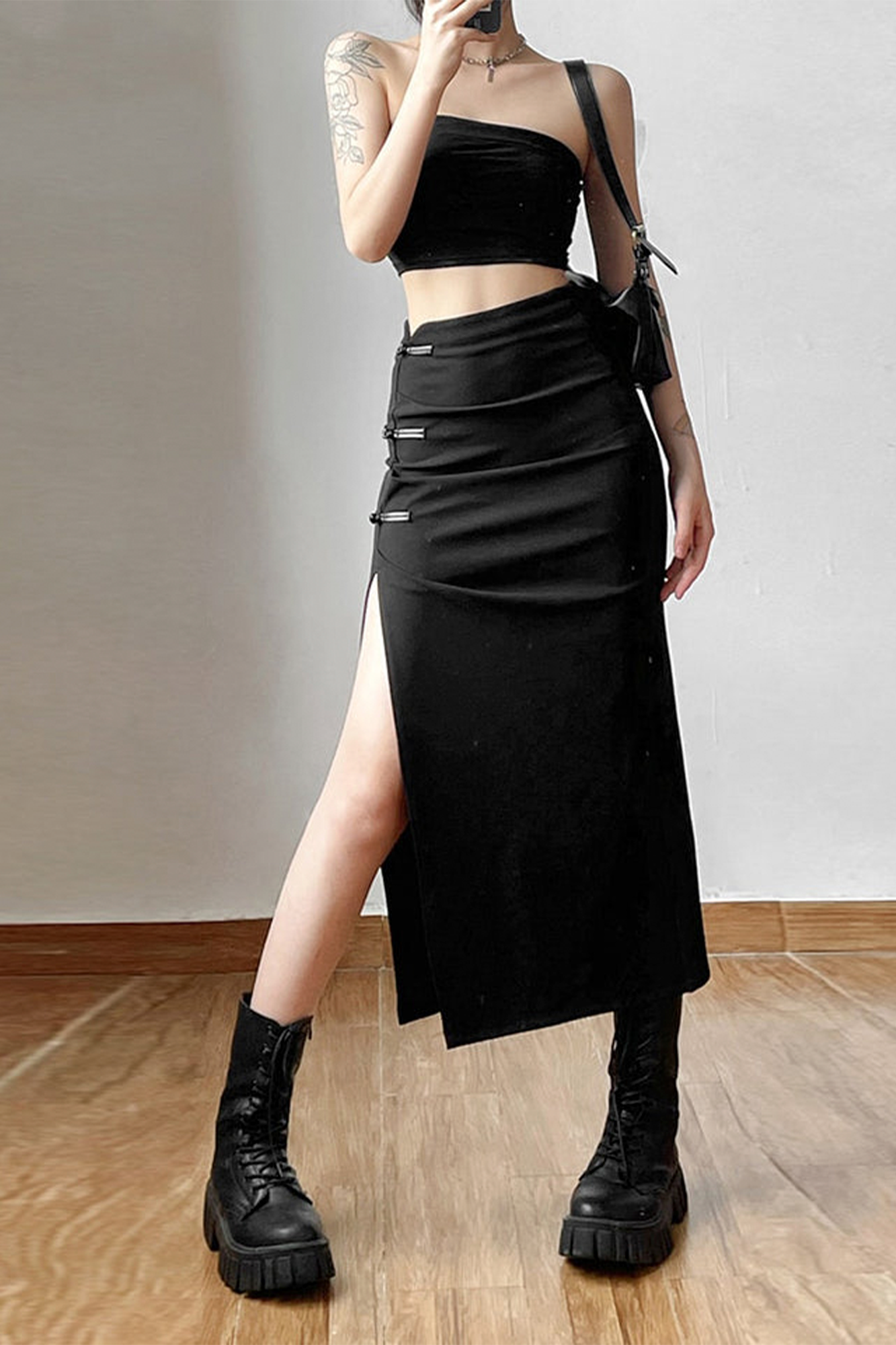 Avia Midi Skirt